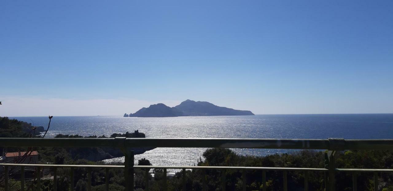 Willa Il Profumo Di Capri Massa Lubrense Zewnętrze zdjęcie