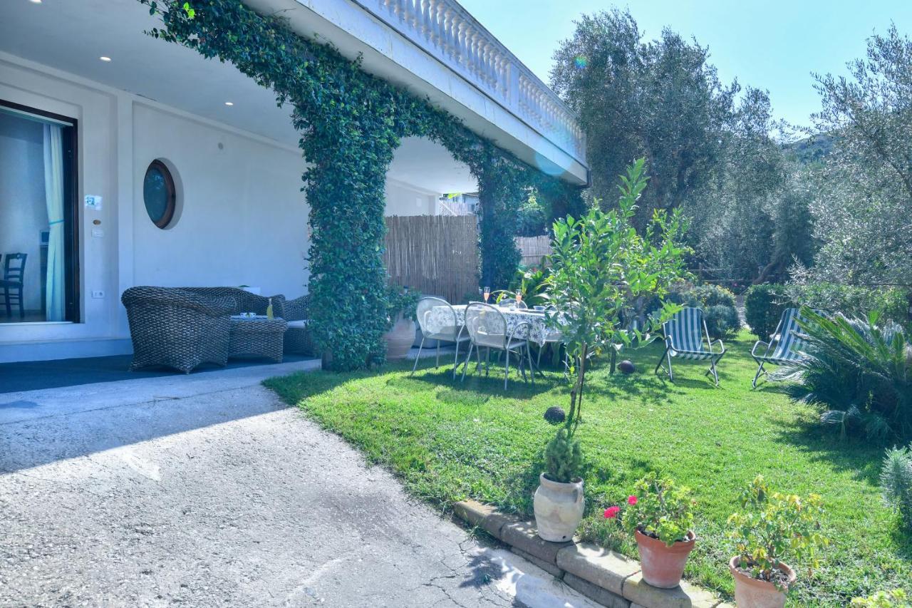 Willa Il Profumo Di Capri Massa Lubrense Zewnętrze zdjęcie